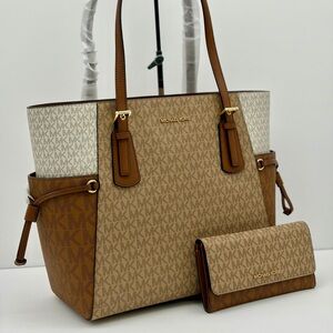 Michael Kors Voyager Color Block Tote and Wallet Set